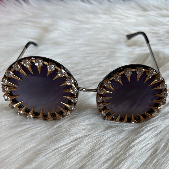 Valerio stone glasses - Picture 5 of 7